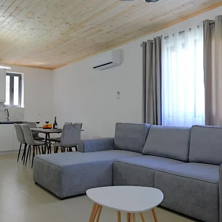 Апартаменты Calmo *